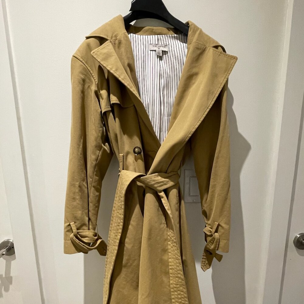Nili Lotan x Target Camel Colored Pleated Back Trench Coat size XXS